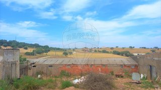 Land for sale in Reguengos de Monsaraz, Portugal — €350,000