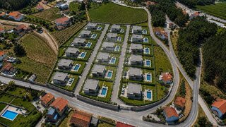 Land for sale in Barcelos, Portugal — €225,000