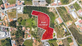 Land for sale in Oliveira de Azeméis, Portugal — €1,300,000