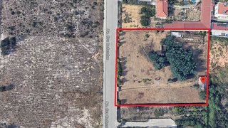Land for sale in Seixal, Portugal — €479,000