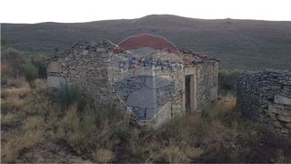 Land for sale in Sernancelhe, Portugal — €40,000
