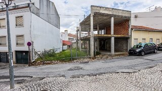 Land for sale in Coruche, Portugal — €145,000