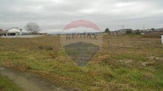 Land for sale in Chaves, Portugal — €192,000