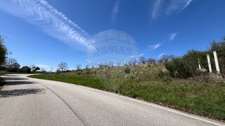 Terreno para venda em Macedo de Cavaleiros, Portugal — 59 000 €