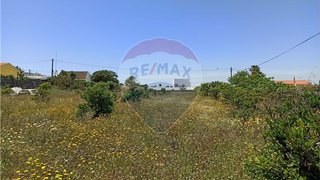 Terreno em Faro · 16 680 m² · 950 000 €