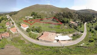 Land for sale in Valença, Portugal — €40,000