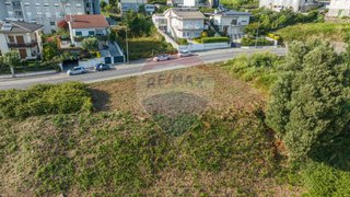 Land for sale in Felgueiras, Portugal — €99,700