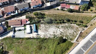 Land for sale in Gondomar, Portugal — €375,000
