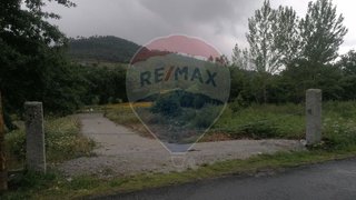 Land for sale in Marco de Canaveses, Portugal — €129,900