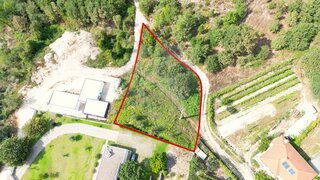 Land for sale in Amarante, Portugal — €83,000