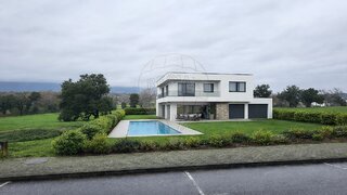 Land for sale in Tondela, Portugal — €35,000