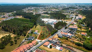 Land for sale in Marinha Grande, Portugal — €100,000