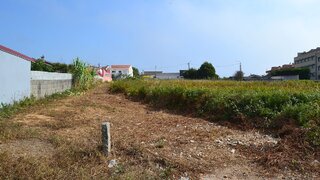 Land for sale in Vila Nova de Gaia, Portugal — €400,000