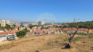Terreno em Setúbal · 612 m² · 159 000 €
