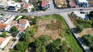 Land for sale in Almada, Portugal — €245,000