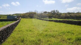 Land for sale in Praia da Vitória, Portugal — €49,500