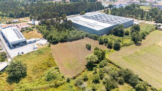 Land for sale in Oliveira de Azeméis, Portugal — €620,000
