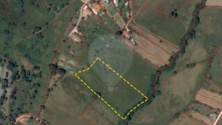 Land for sale in Seia, Portugal — €10,500
