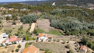 Terreno para venda em Penacova, Portugal — 18 000 €
