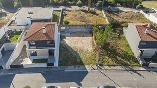 Terreno para venda em Vila Verde, Portugal — 75 000 €