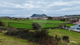 Land for sale in Angra do Heroísmo, Portugal — €68,000