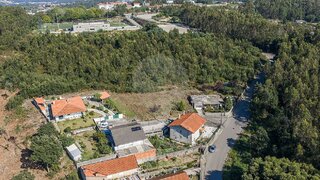 Terreno para venda em Santa Maria da Feira, Portugal — 67 000 €
