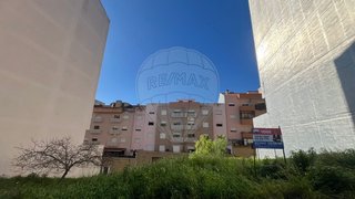 Land for sale in Torres Novas, Portugal — €199,000