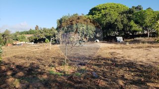 Land for sale in Lagoa, Portugal — €250,000
