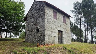 Land for sale in Santa Comba Dão, Portugal — €65,000