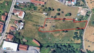 Land for sale in Porto de Mós, Portugal — €70,000