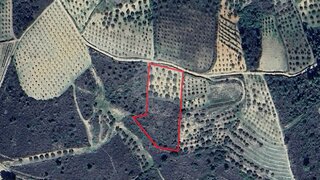 Land for sale in Valpaços, Portugal — €22,500