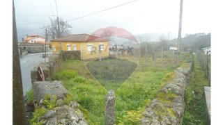 Land for sale in Ponte da Barca, Portugal — €40,000