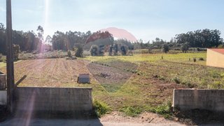 Terreno de 4200 m² em Aveiro