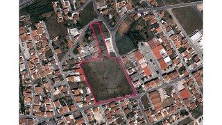 Land for sale in Odivelas, Portugal — €1,400,000