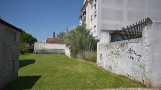 Land for sale in Vila Franca de Xira, Portugal — €140,000