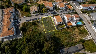 Land for sale in Vila Nova de Gaia, Portugal — €74,900