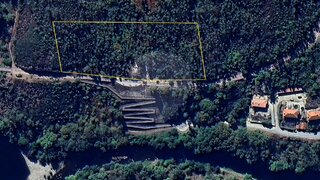 Land for sale in São Pedro do Sul, Portugal — €75,000
