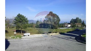 Land for sale in Felgueiras, Portugal — €600,000