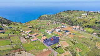 Land for sale in Calheta (Madeira), Portugal — €170,000