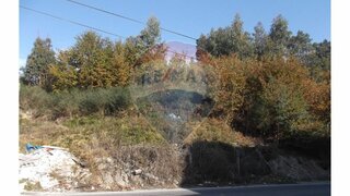 Land for sale in Lousada, Portugal — €180,000