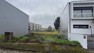 Terreno de 166 m² em Braga