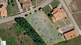 Land for sale in Anadia, Portugal — €57,900