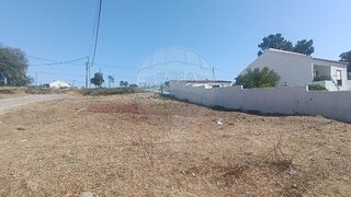 Terreno · 257 m² · 50 000 €