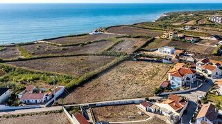 Land for sale in Torres Vedras, Portugal — €430,000