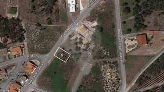 Land for sale in Marinha Grande, Portugal — €36,420