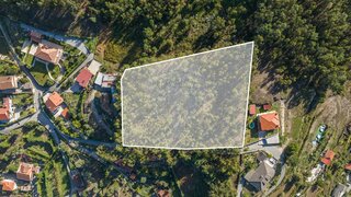 Land for sale in Póvoa de Lanhoso, Portugal — €77,500
