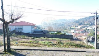 Land for sale in Guimarães, Portugal — €52,990