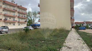 Land for sale in Tomar, Portugal — €100,000