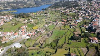 Land for sale in Marco de Canaveses, Portugal — €495,000