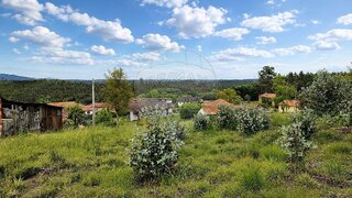 Land for sale in Tondela, Portugal — €31,000